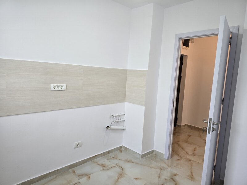 Titan, 5 minute metrou si parc IOR, pe Al Djud, 15 minute mall Park Lake,