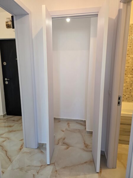 Titan, 5 minute metrou si parc IOR, pe Al Djud, 15 minute mall Park Lake,